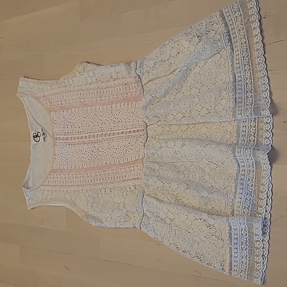 LIKE NEW Anthropologie One September White and Pink Sleeveless/Lace/Peplum Tank - Picture 1 of 11
